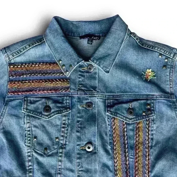 Boho Embellished Studded Hippie Blue Jean Denim Jacket Floral Aztec Embroidery S - Picture 3 of 9